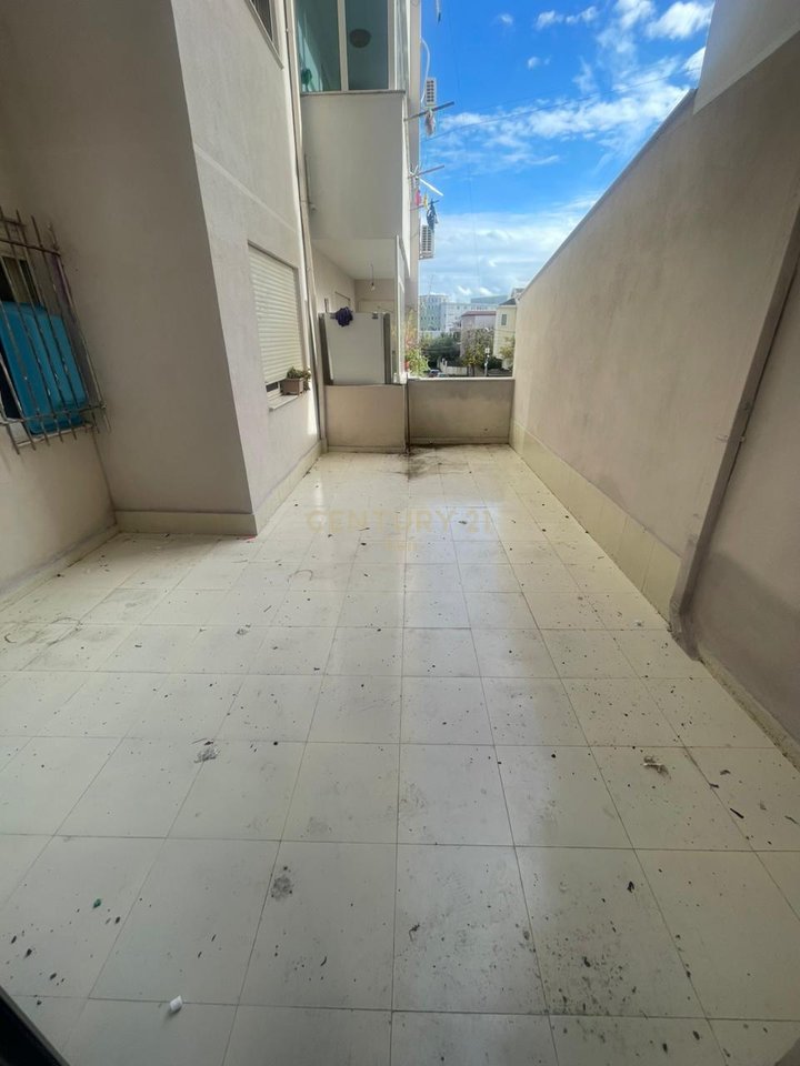 2+2 Apartment For Sale in Ish-URT, Durrës - €133,000 | 140 m²