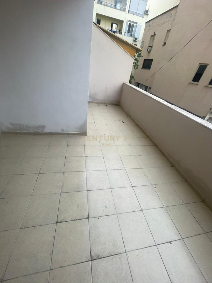 2+2 Apartment For Sale in Ish-URT, Durrës - €133,000 | 140 m²