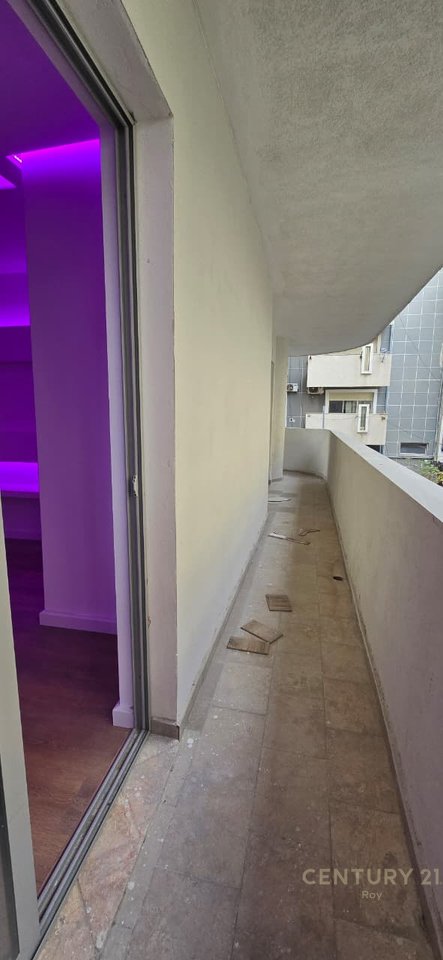 FOR SALE 2+1 APARTMENT NEAR THE TRAIN STATION, DURRES!!