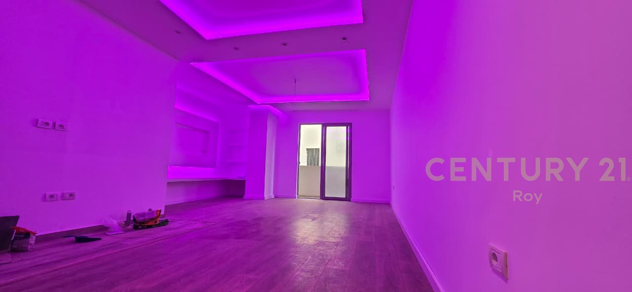 FOR SALE 2+1 APARTMENT NEAR THE TRAIN STATION, DURRES!!