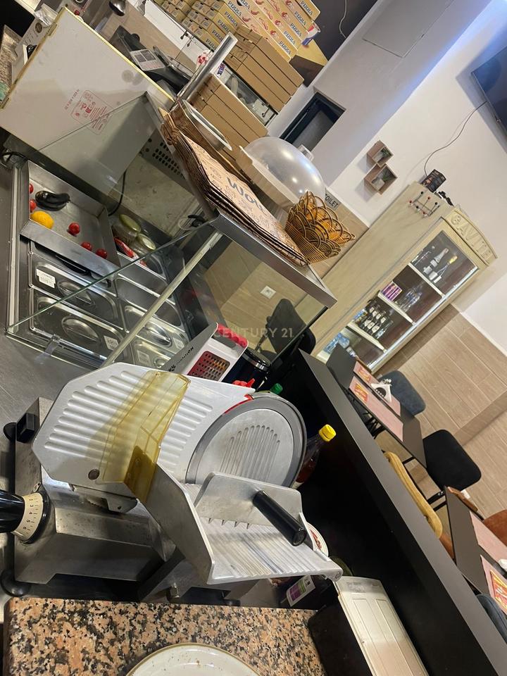 Jepet me qira piceri në zonën e Freskut!!