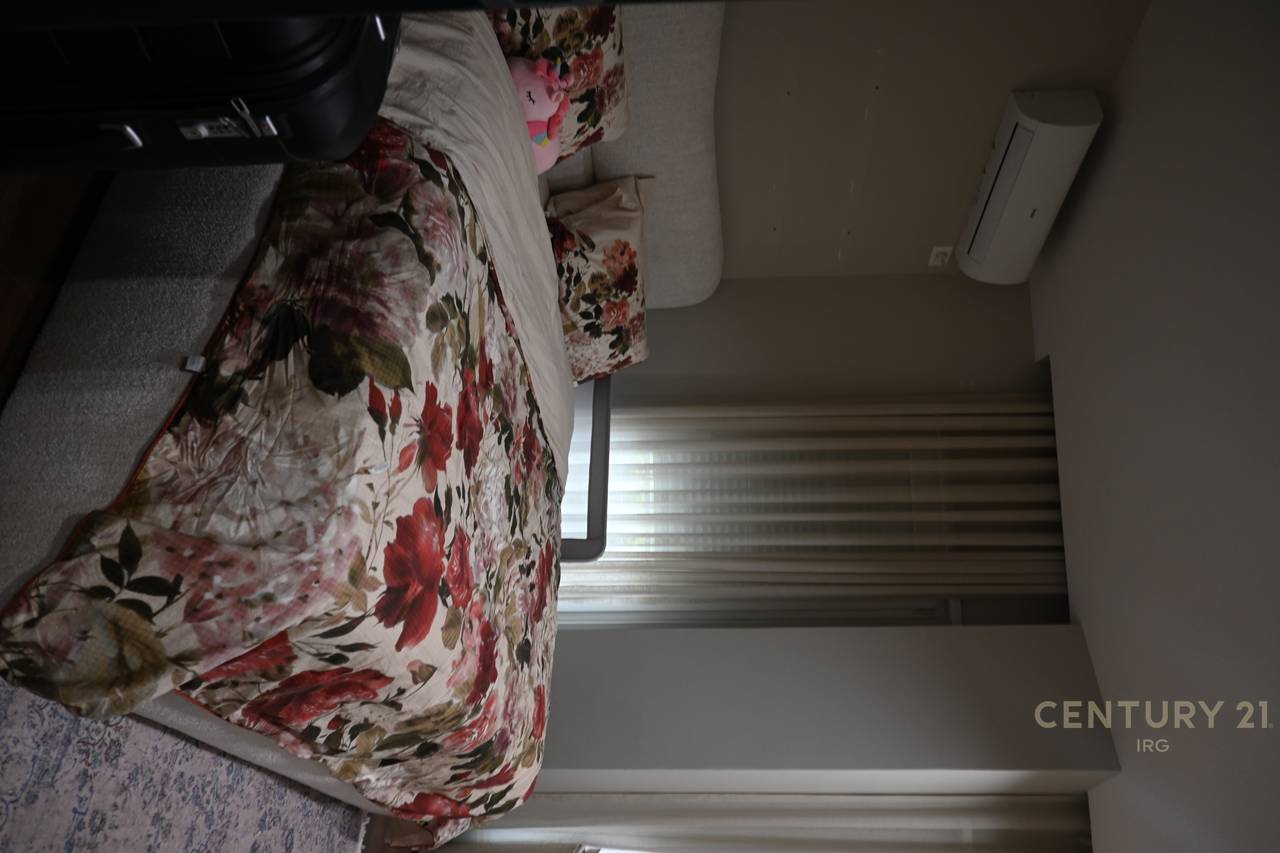 Apartament fantastik për shitje pranë Pazari të Ri, Tiranë