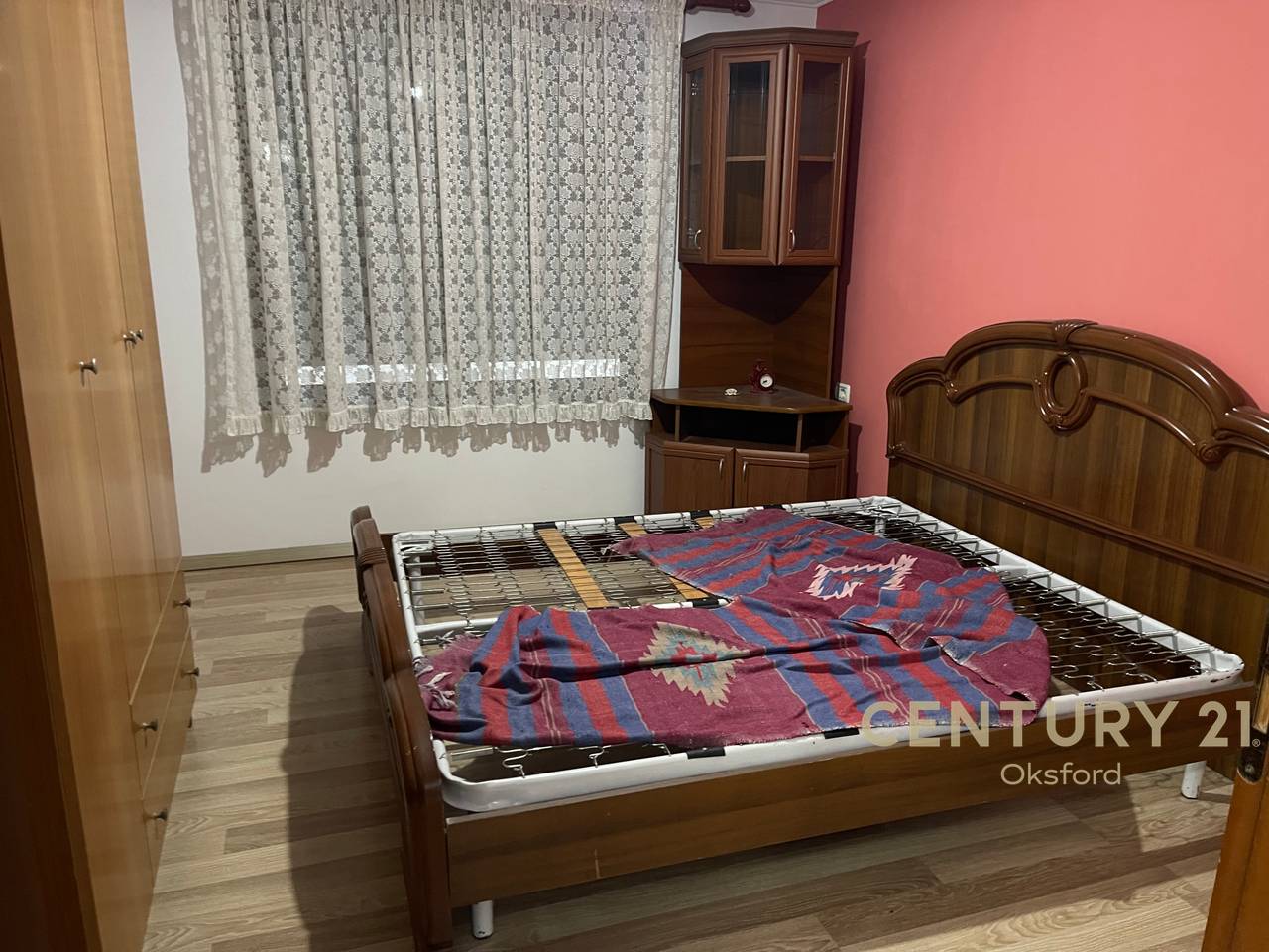 PART OF THE 3RD FLOOR OF THE 3-STORY VILLA FOR SALE IN SHKOZA