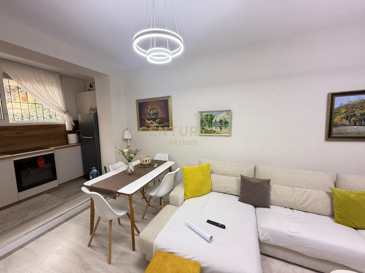 SHESIM APARTAMENT 1+1 PRANE PAZARIT TE RI !