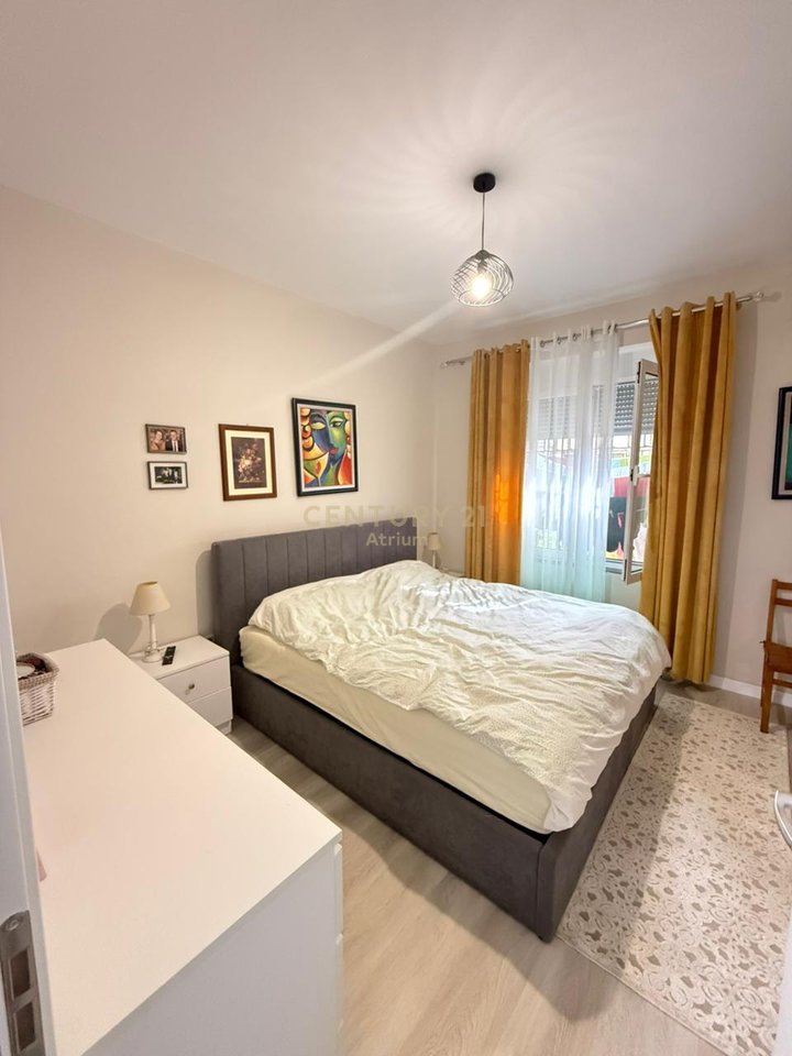 SHESIM APARTAMENT 1+1 PRANE PAZARIT TE RI !