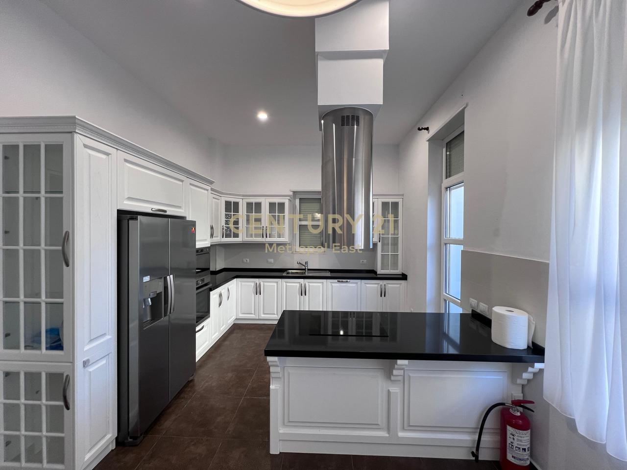 VILLA FOR RENT IN "ROLLING HILLS 1"