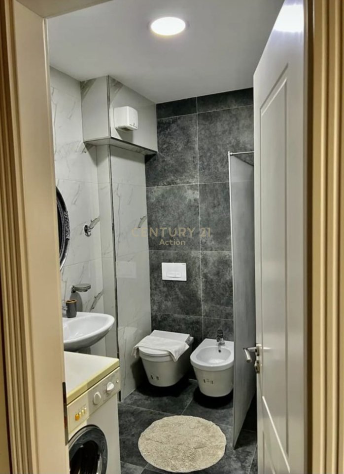 MONOLOCALE IN AFFITTO VICINO AL MERCATO NUOVO!