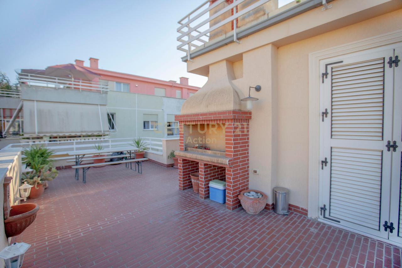 Super Apartment 2+1+2+Parking for rent near Dry Lake!