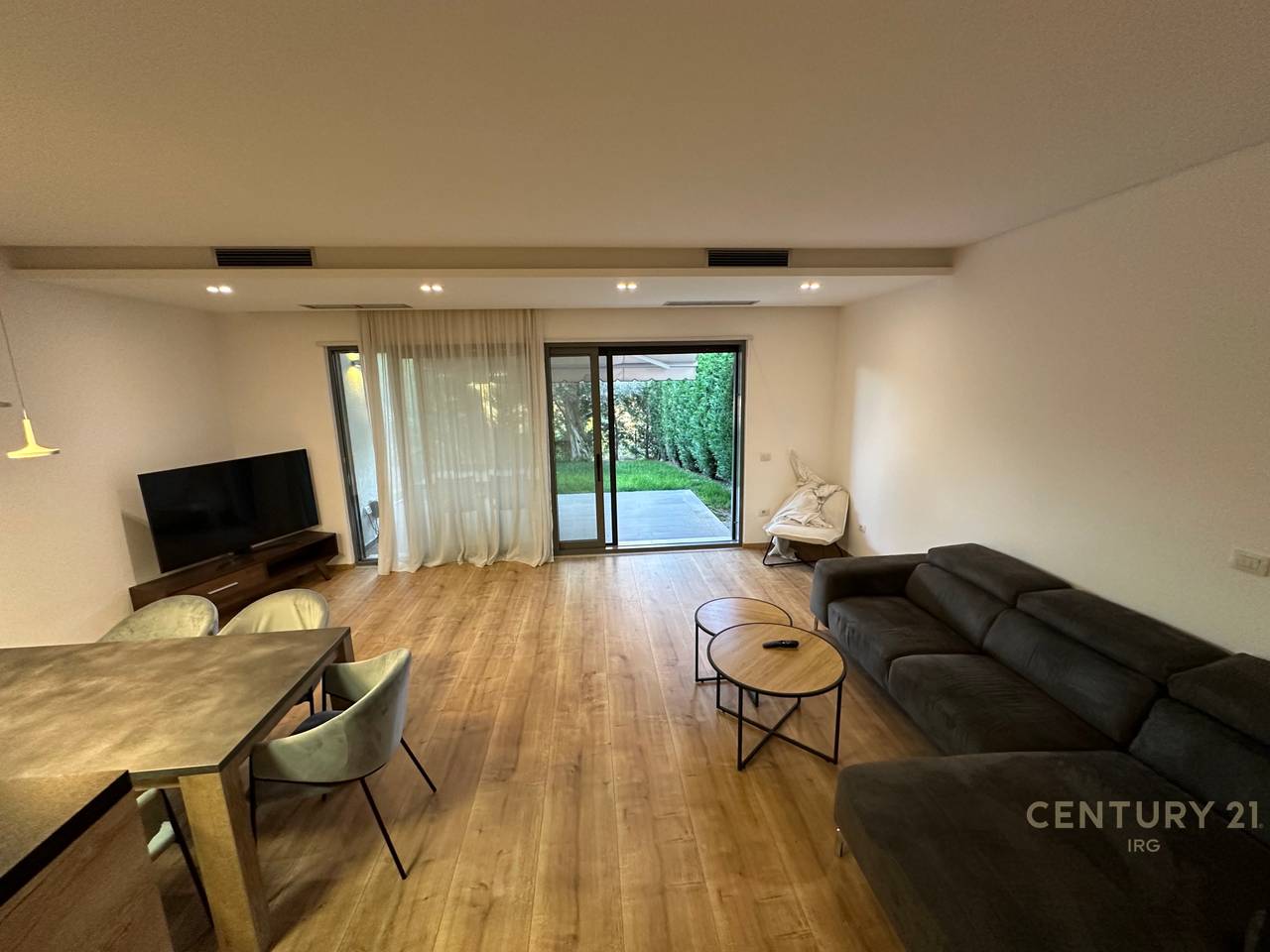 Villa nella Residenza Uliveto!