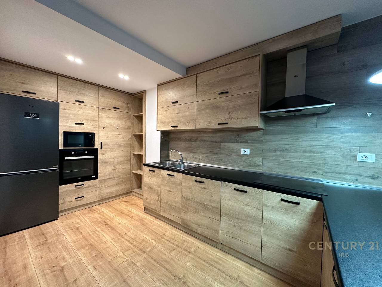 Villa nella Residenza Uliveto!