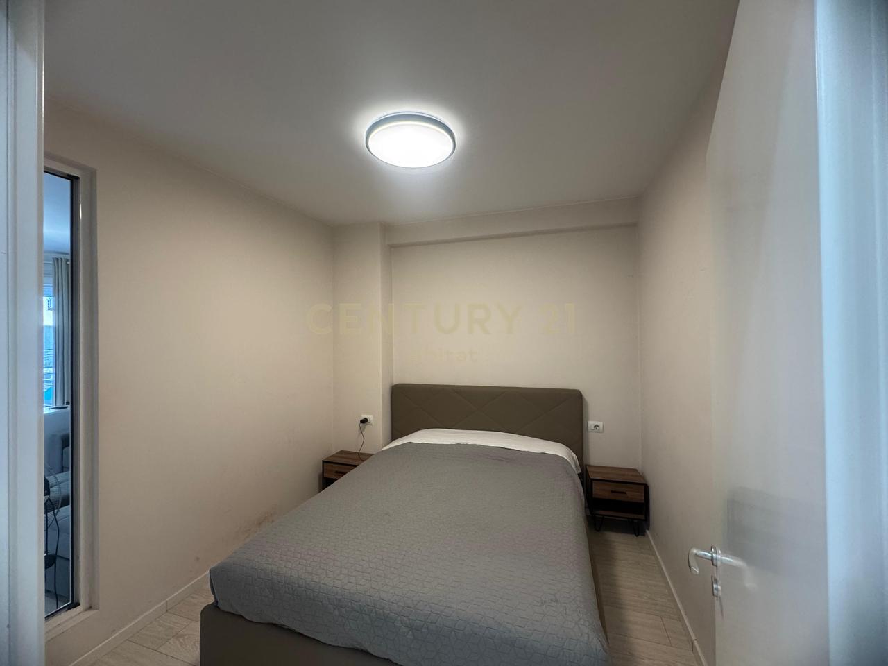 APARTMENT 1+1 FOR RENT, CONDOR CENTER: KAVAJES STREET