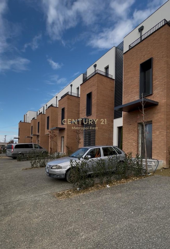 SHITET VILETE NE REZIDENCEN PICCADILLY