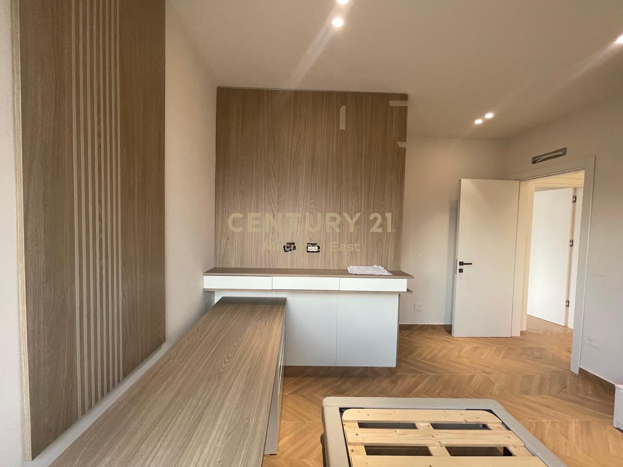 VILLA INDIPENDENTE IN AFFITTO IN UN COMPLESSO RESIDENZIALE A FARKE