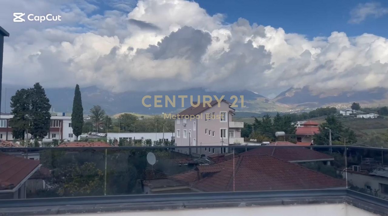 VILLA INDIPENDENTE IN AFFITTO IN UN COMPLESSO RESIDENZIALE A FARKE