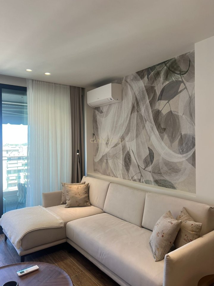 Luxury Apartment for Rent – 80 m² + Garage | Center of Vlora, near the Mosque.