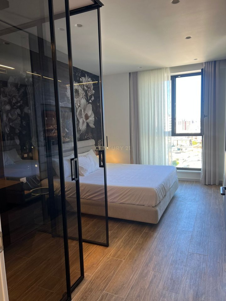 Luxury Apartment for Rent – 80 m² + Garage | Center of Vlora, near the Mosque.