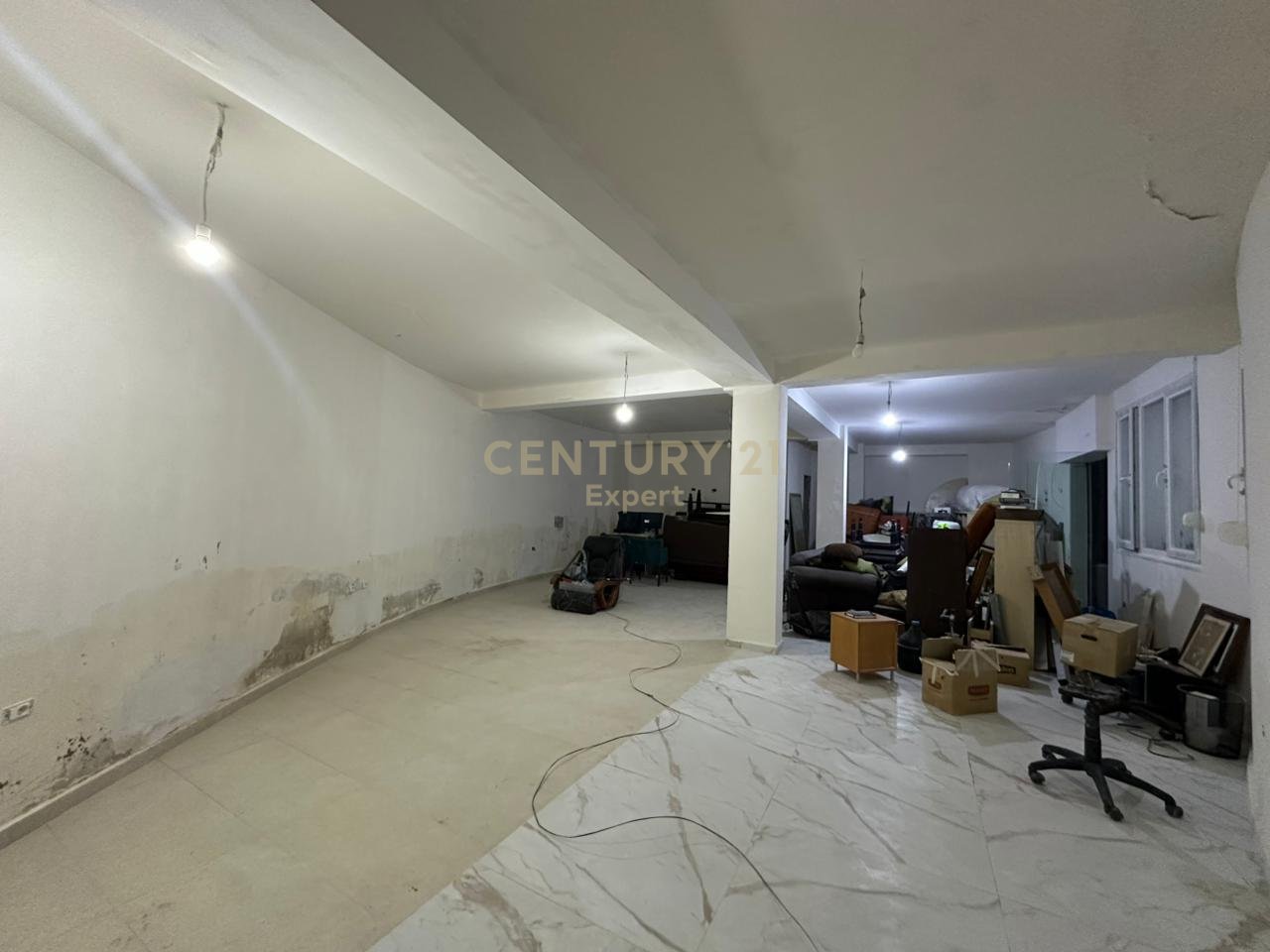 MAGAZINE PER QIRA TEK KOPSHTI ZOOLOGJIK