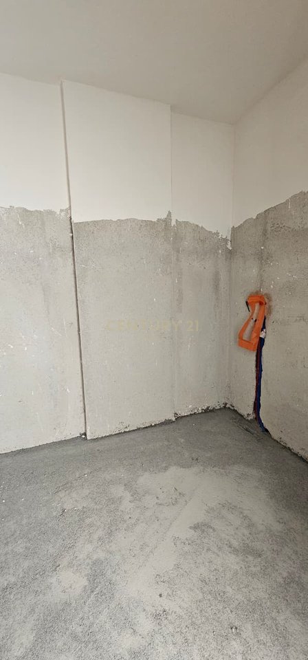 Apartament 1+1 Në Shitje në Golem, Durrës , ndodhet vetem 250m larg detit - 74,000€