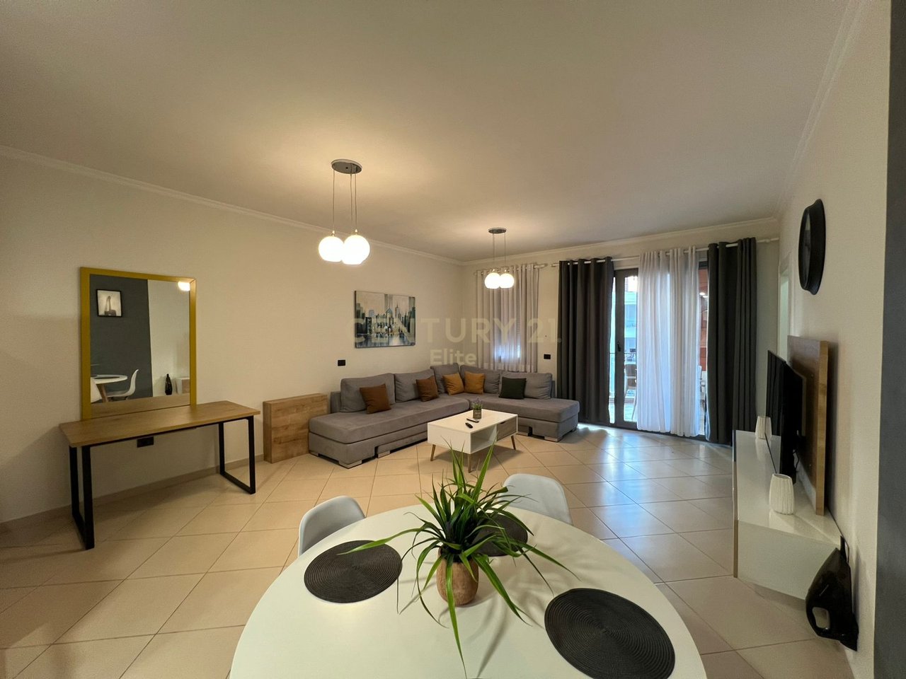 Qira, Apartament 1+1+Post Parkimi, Rruga e kosovareve