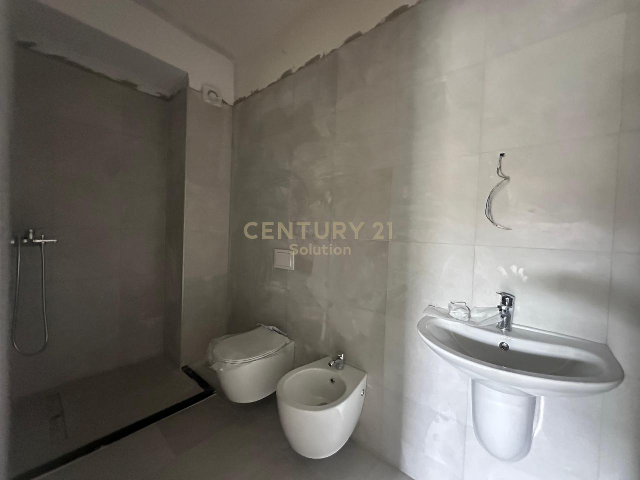 APPARTAMENTO 2+1+2+BLK+ PARCHEGGIO OPZIONALE VICINO ALL'OSPEDALE VETERINARIO!