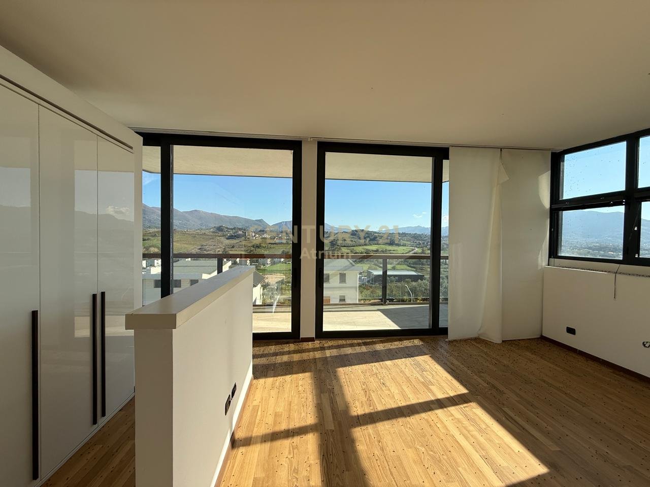 OKAZION ! SHESIM VILE PRANE TEG-ut ,TEK KOMPLEKSI BARKEA !!