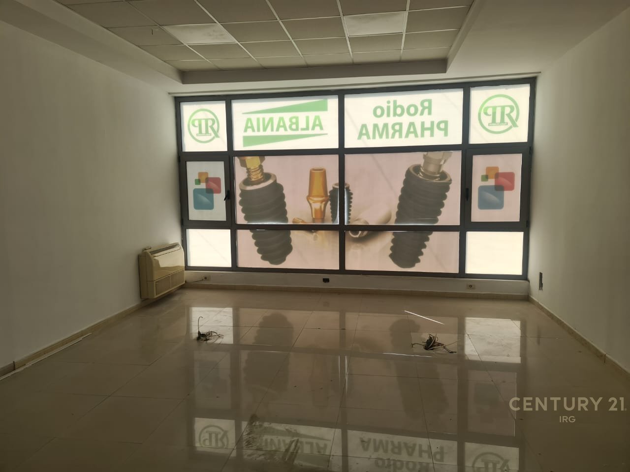 ZYRE ME QIRA TEK RR.KAVAJES!