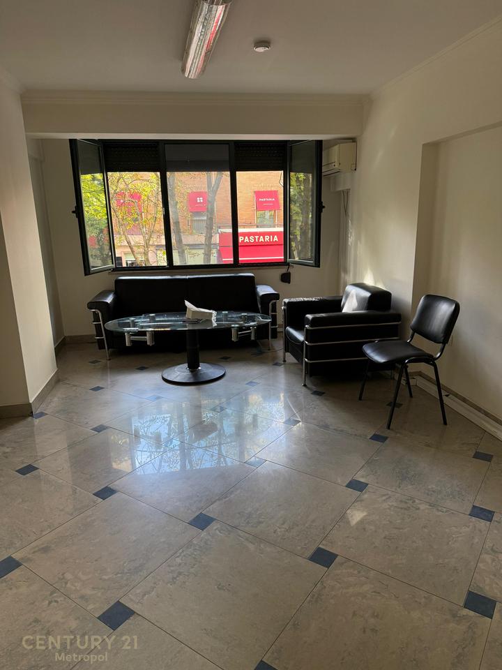 Njësi Biznesi Unike për Shitje në Qendër të Bllokut