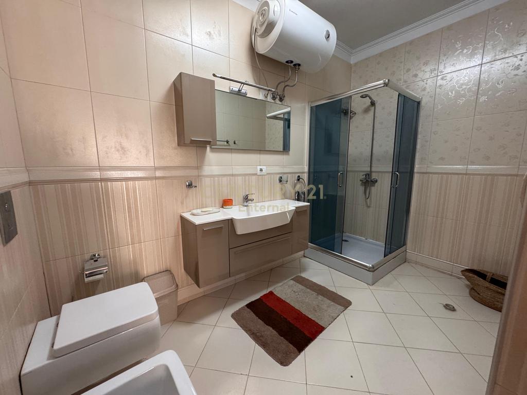 Apartment 2+1+2+ parking for rent in Ambasador 2