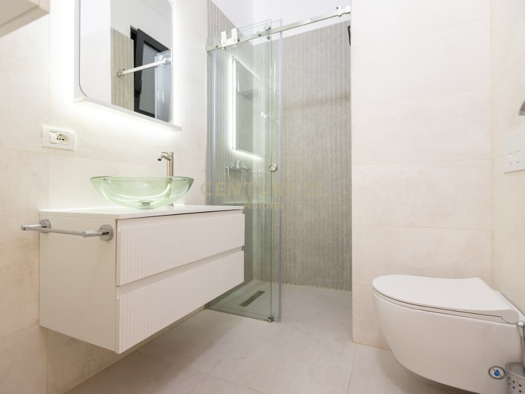 Modern 2+1 Apartment for Sale near Lungomare 1!