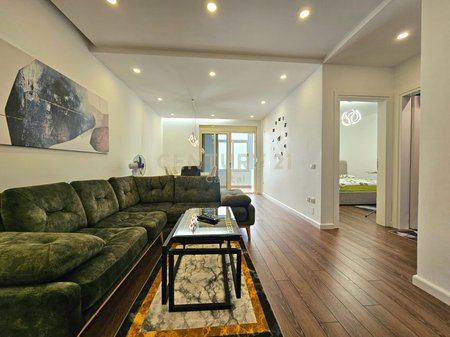 APPARTAMENTO 2+1+ GARAGE IN VENDITA SUL LUNGOMARE