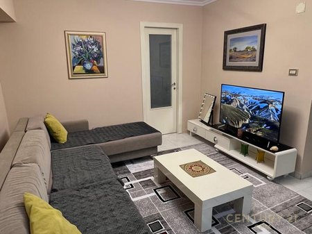 TEK CAFE FLORA SHESIM APARTAMENT 2+1