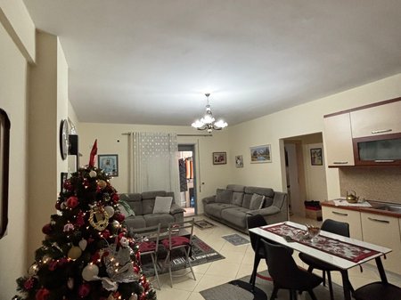 SHITET APARTAMENT 2+1 ,TEK ISH KOMBINATI!