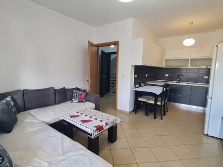 APPARTAMENTO 1+1 NELL'AREA DI YZBERISHT!