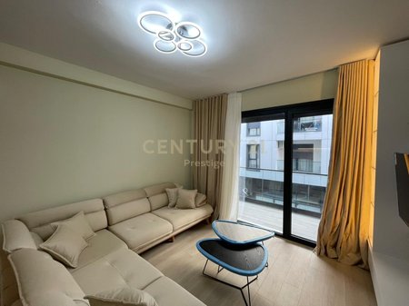 APARTAMENT 2+1+2+ POST PARKIMI ME QIRA, LIQENI I THATE, TIRANE!