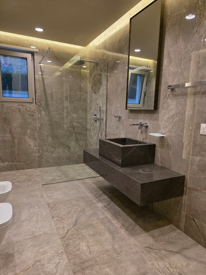 SHESIM APARTAMENT LUKSOZ ME OBORR TEK SECRET GARDEN !