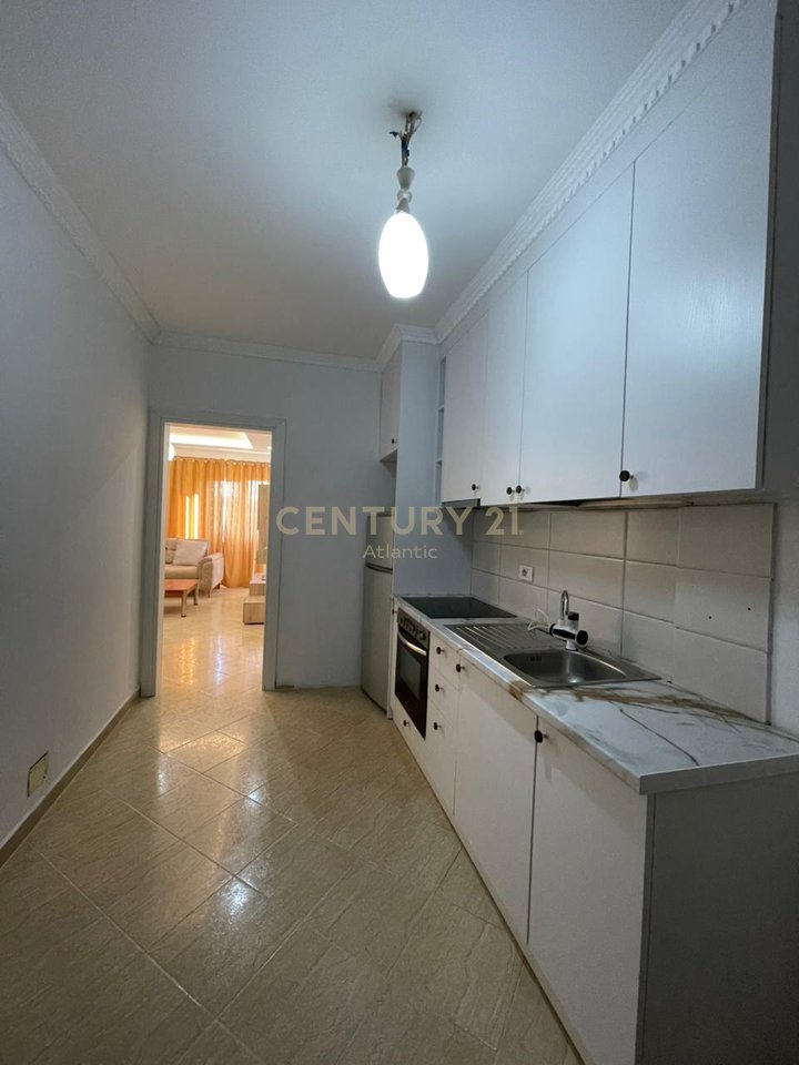 1+1 apartment for long-term rent at the Beach, Rrota e Kuqe – Durrës!