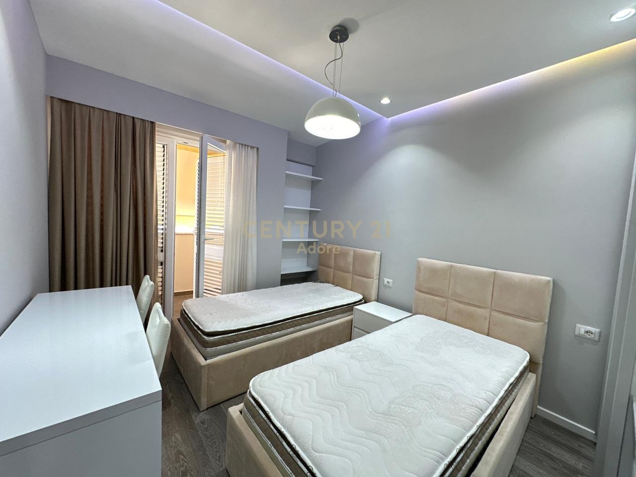 Penthouse+ Post Parkimi per Qira tek Kodra e Diellit!