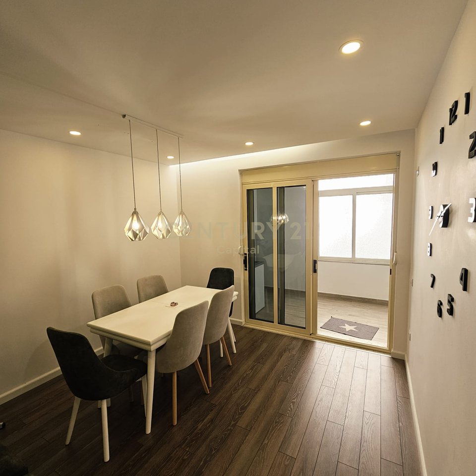 APPARTAMENTO 2+1+ GARAGE IN VENDITA SUL LUNGOMARE