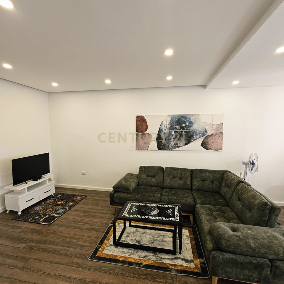 APPARTAMENTO 2+1+ GARAGE IN VENDITA SUL LUNGOMARE