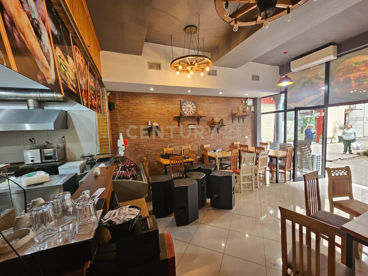 DYQAN/NJESI  MULTIFUNKSIONAL PER SHITJE