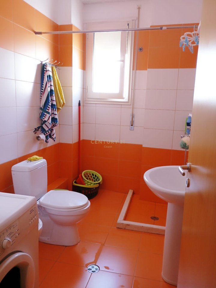 Appartamento in affitto 2+1+2 – Lungomare, Vlorë