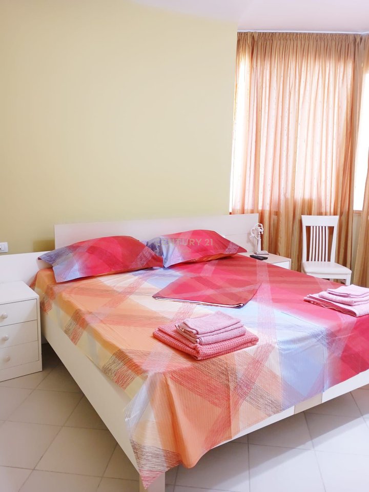 Appartamento in affitto 2+1+2 – Lungomare, Vlorë