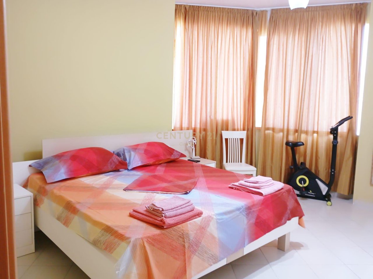 Appartamento in affitto 2+1+2 – Lungomare, Vlorë