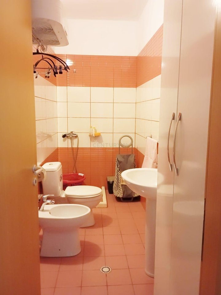 Appartamento in affitto 2+1+2 – Lungomare, Vlorë