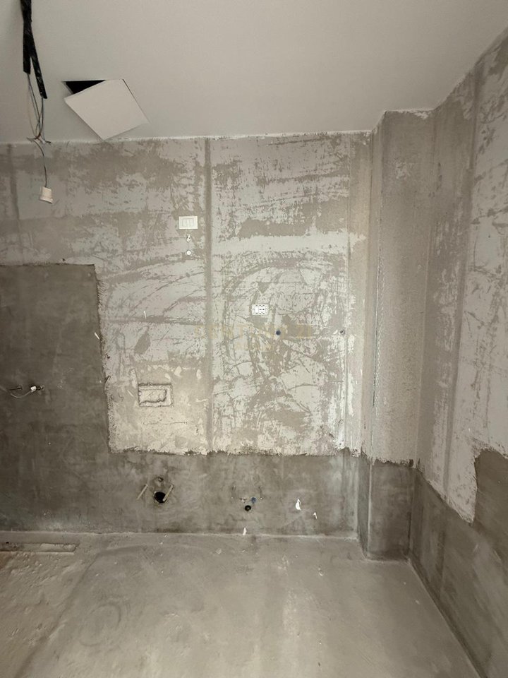 Appartamento 3+1+2 in vendita al Lake View Residence!