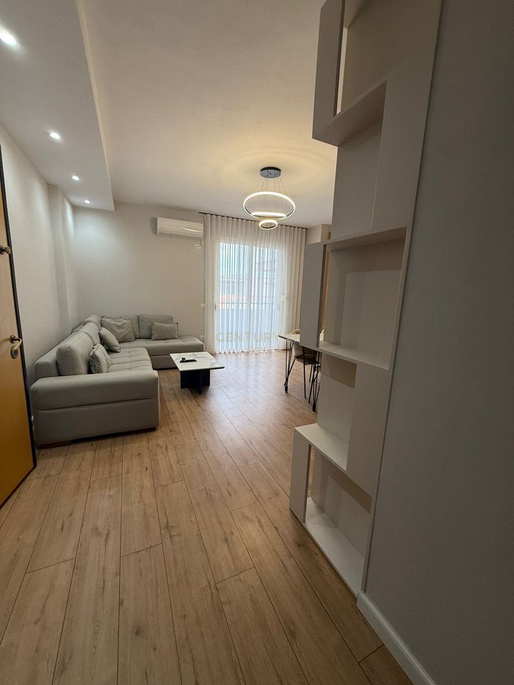 Super Apartment 1+1 for Rent in the Ish-Kombinat area, Vlora