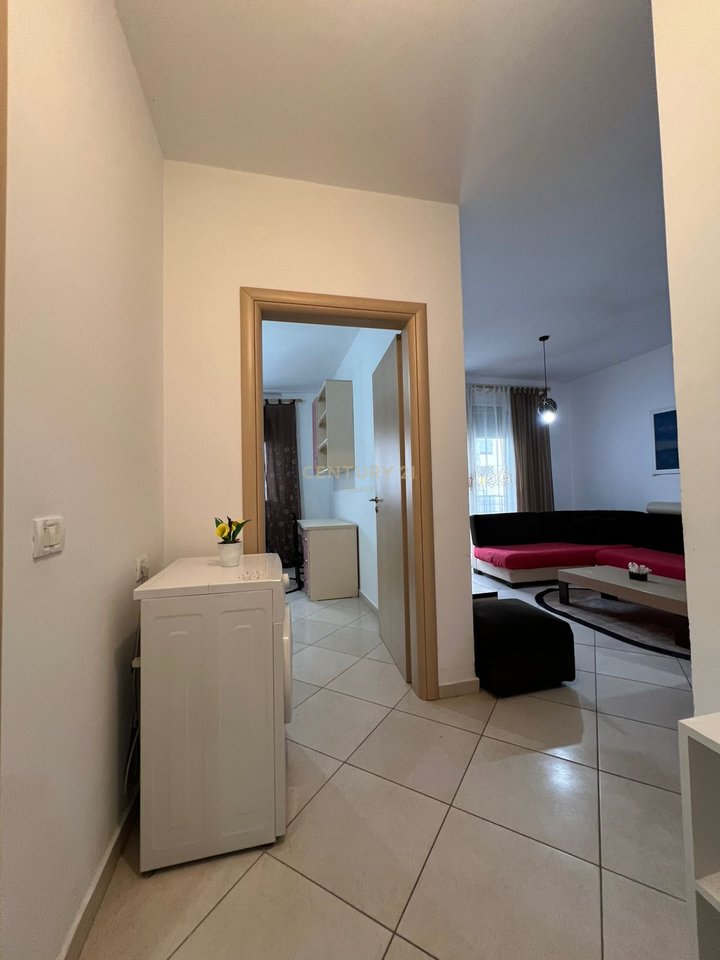 2+1 apartment for rent in the Ish-Kombinat area, Vlora.