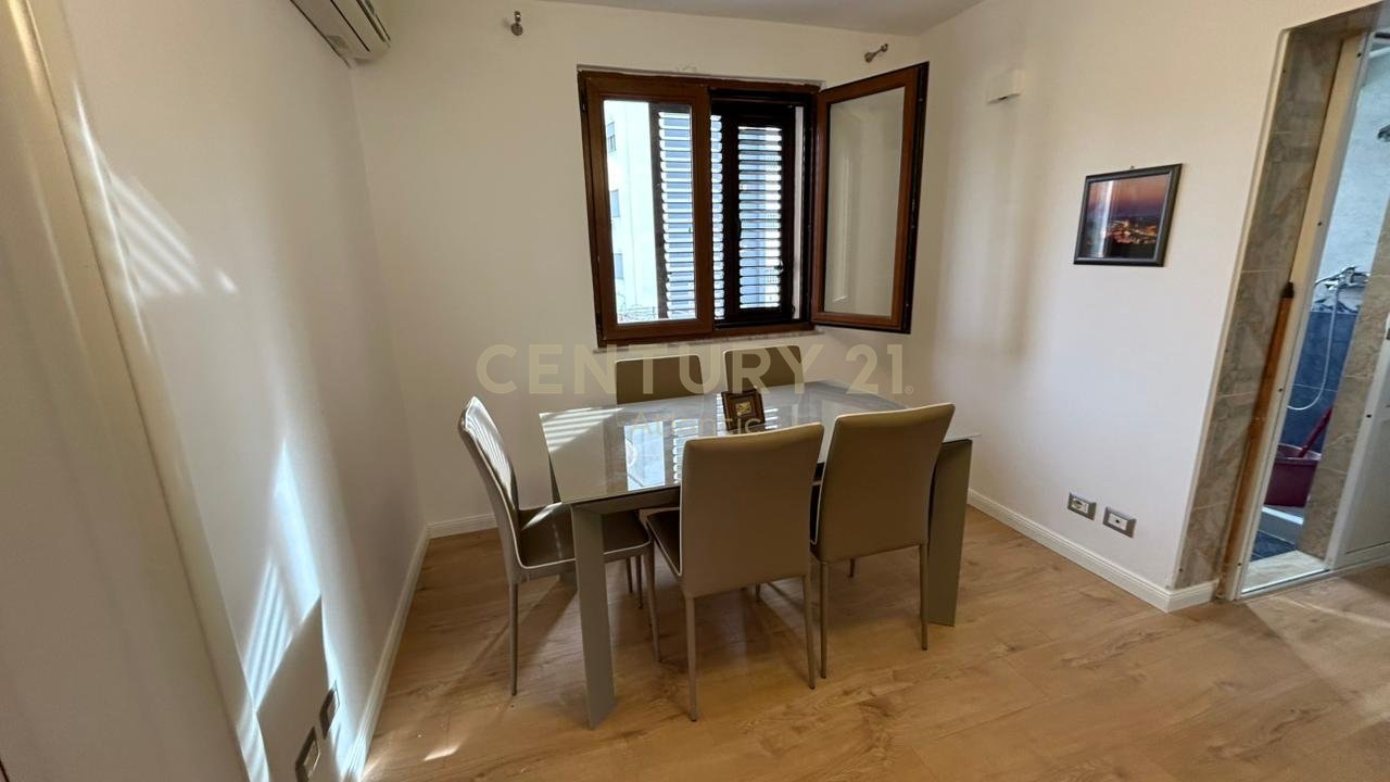 Shitet Apartament 2+1 – Vollga, Durrës !