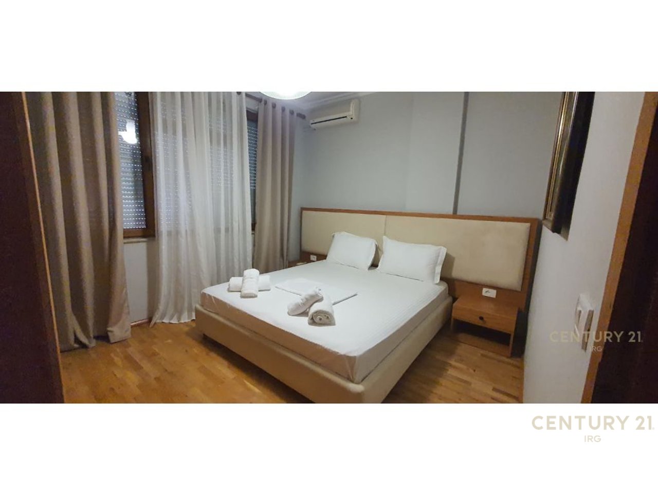 Apartament 3+1 ne Qender te Tiranes!