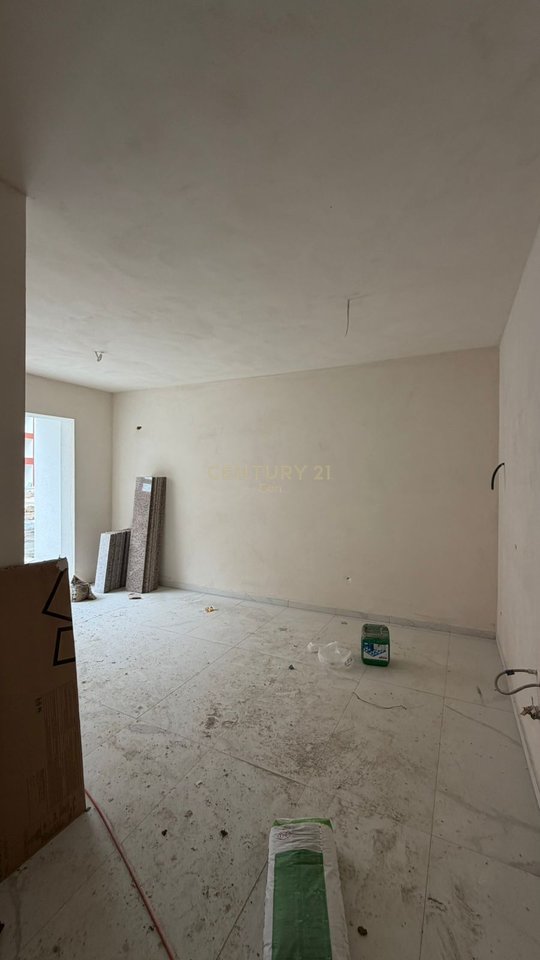 APARTMENT 1+1 WITH YARD FOR SALE, AT EON RESIDENCE IN GOLEM!